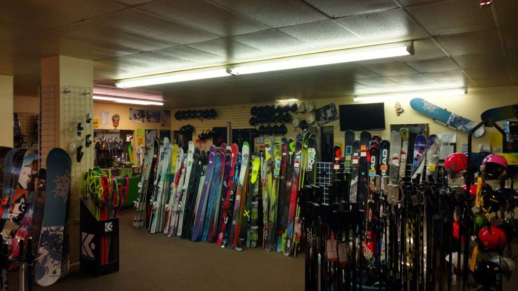 Eskimo Ski & Board Shop | 8265 S Holly St, Centennial, CO 80122 | Phone: (303) 761-1101