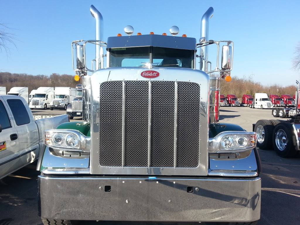 Rush Truck Centers - Nashville | 900 Expo Dr, Smyrna, TN 37167, USA | Phone: (615) 220-7600