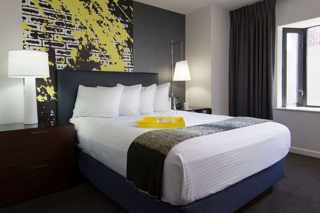 Brookshire Suites Inner Harbor, BW Premier Collection | 120 E Lombard St, Baltimore, MD 21202 | Phone: (410) 625-1300