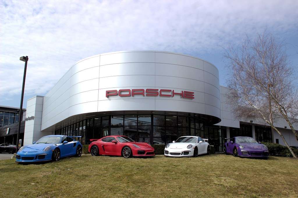 New Country Porsche of Greenwich | 241 West Putnam Avenue, Greenwich, CT 06830 | Phone: (203) 869-8900