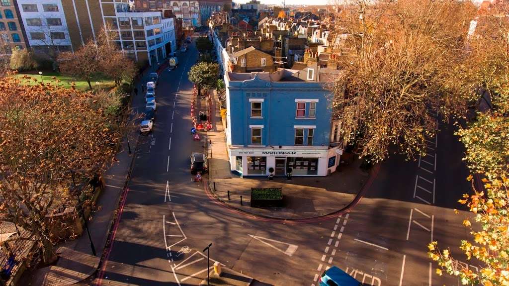 Martin & Co Chelsea Letting & Estate Agents | 1 Cremorne Rd, Chelsea, London SW10 0NA, UK | Phone: 020 7351 0387