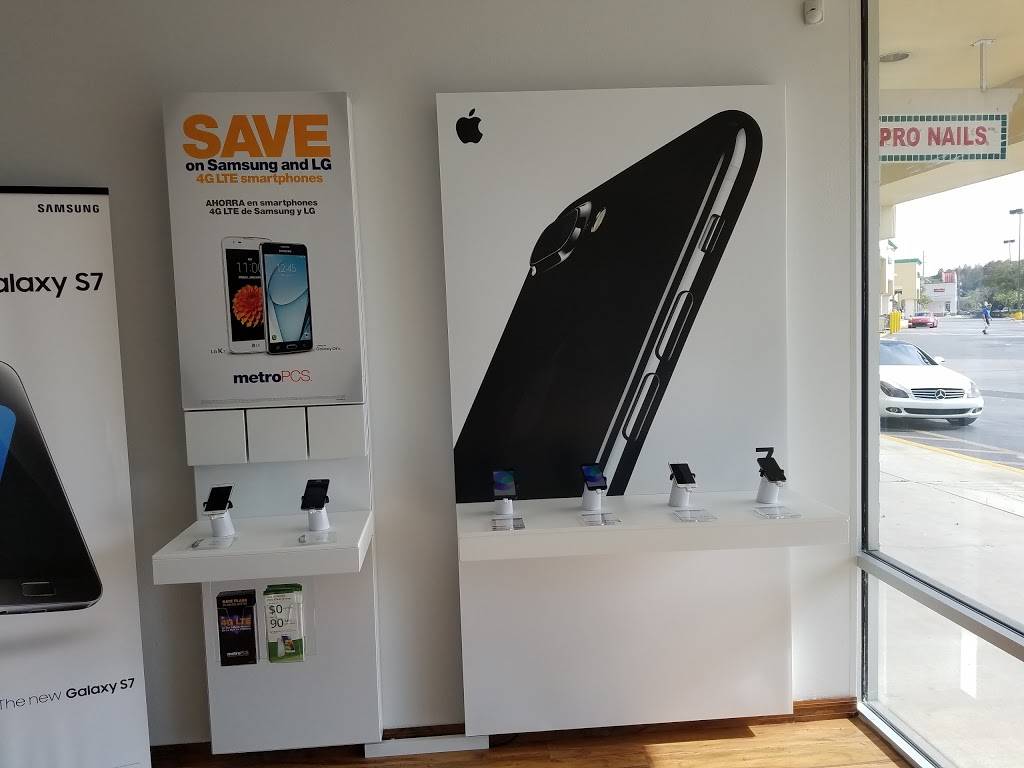 Metro by T-Mobile | 5383 Ehrlich Rd Ste 103, Tampa, FL 33625, USA | Phone: (813) 963-0909