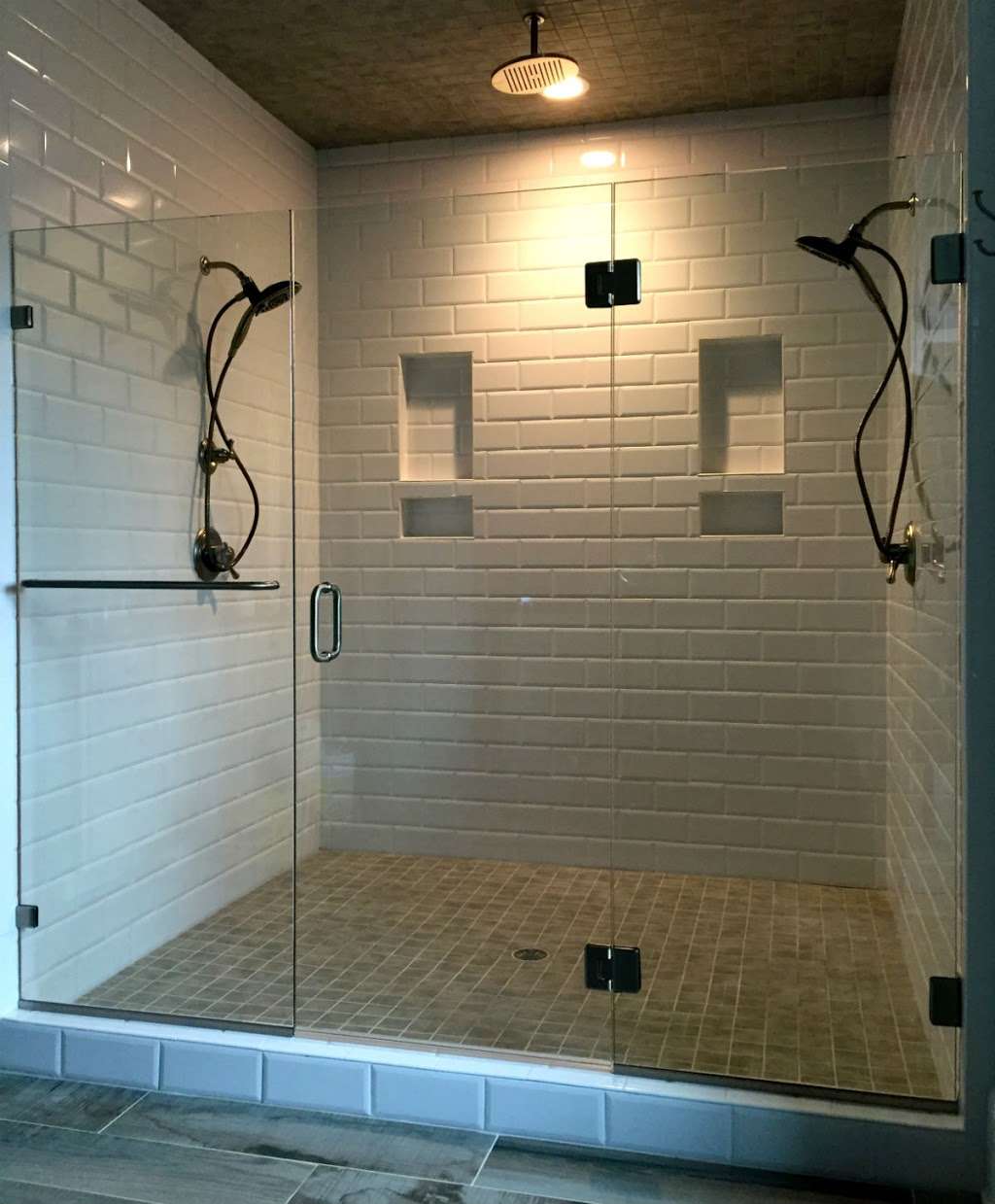 RVA Shower Door | 1655 Indys Run, Maidens, VA 23102, USA | Phone: (804) 247-2825