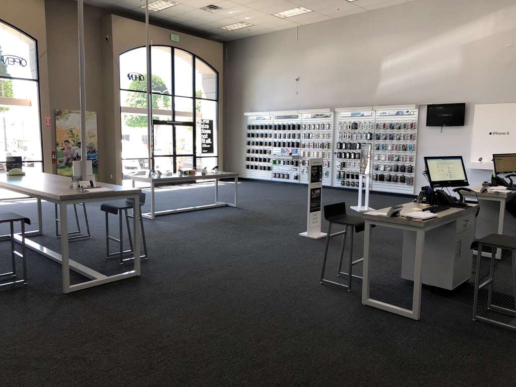 Verizon Authorized Retailer – GoWireless | 650 S Grand Ave Suite 102 & 103, Glendora, CA 91740 | Phone: (626) 335-1112