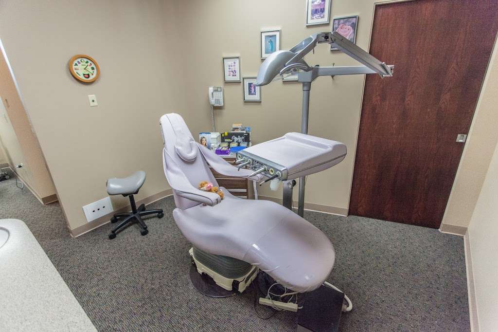 Caring Dentistry: James D Schuette DDS | 220 NW McNary Ct, Lees Summit, MO 64086, USA | Phone: (816) 554-7656