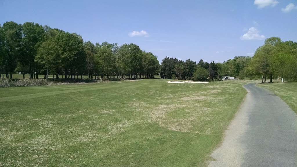 Emerald Lake Golf Club Maintenance | 115 Union Rd, Matthews, NC 28104