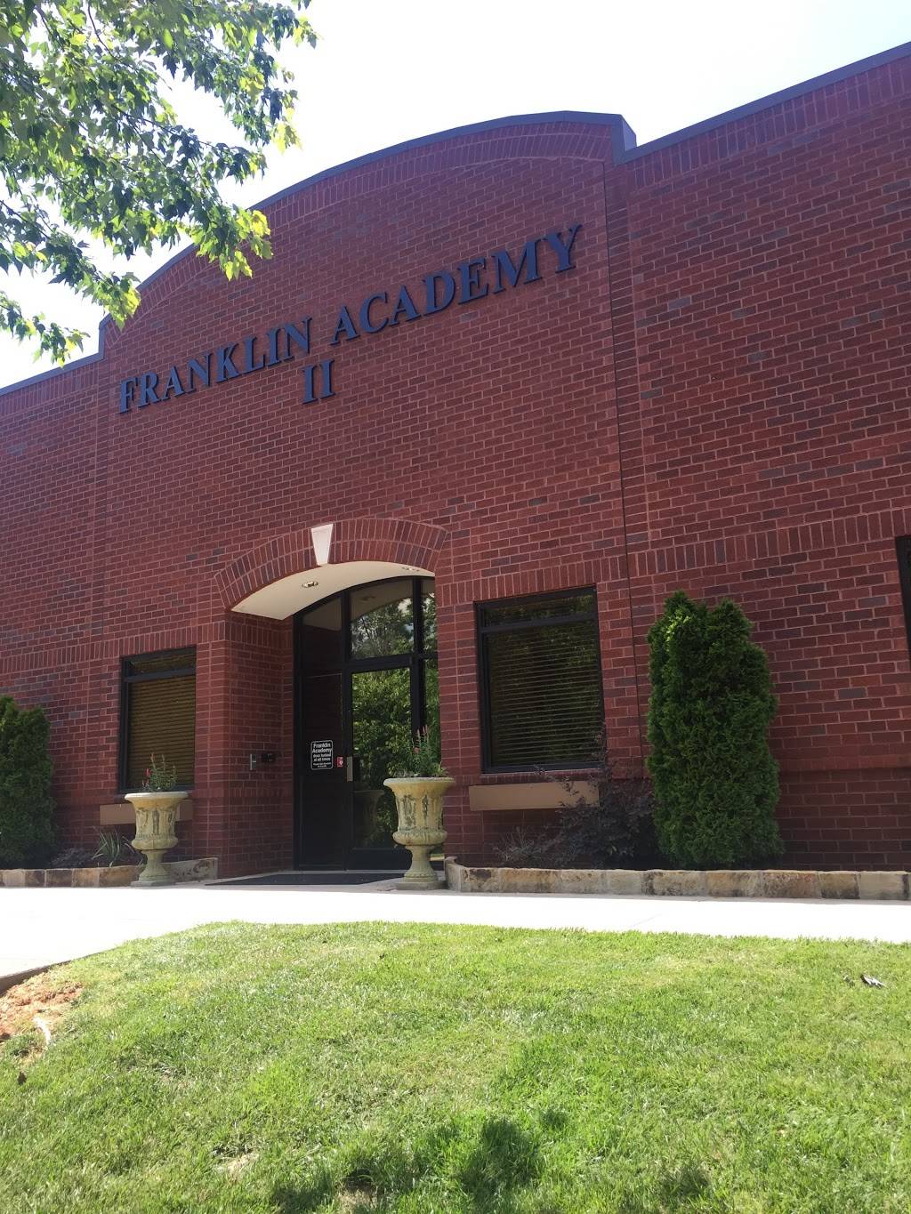 Franklin Academy Elementary | 604 S Franklin St, Wake Forest, NC 27587 | Phone: (919) 554-4911