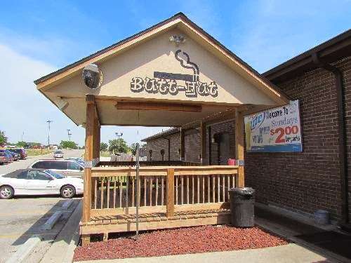 Twisters Grill & Bar | 13100 Kansas Ave, Bonner Springs, KS 66012, USA | Phone: (913) 667-3700