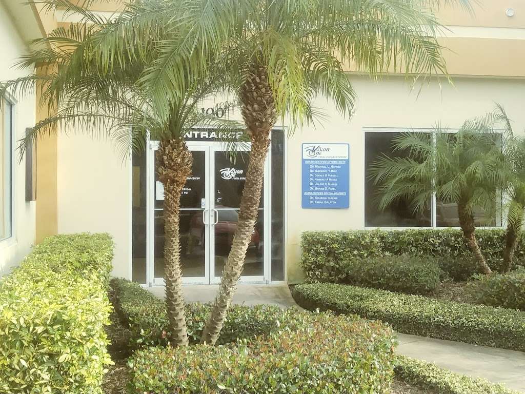 Vision One Total Eyecare Center | 1900 Mason Ave Ste 100, Daytona Beach, FL 32117, USA | Phone: (386) 274-5525