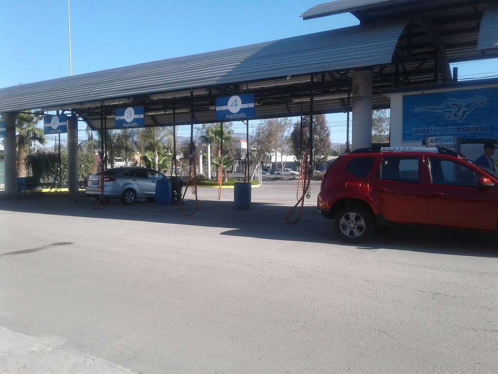 car wash | Sin Asignación En Nombre de Asentamiento, Tijuana, B.C., Mexico