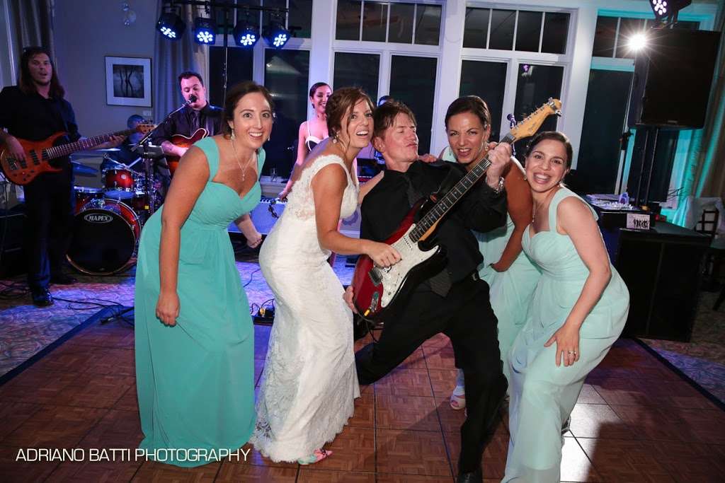 Boston Wedding Band Men in Black | 43 Eastern Ave, Essex, MA 01929, USA | Phone: (508) 284-4181