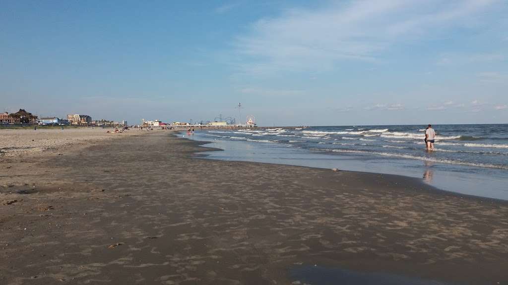 Galveston Golf Carts- Seawall | 4102 Seawall Blvd Ste. 100, Galveston, TX 77550, USA | Phone: (409) 939-7467