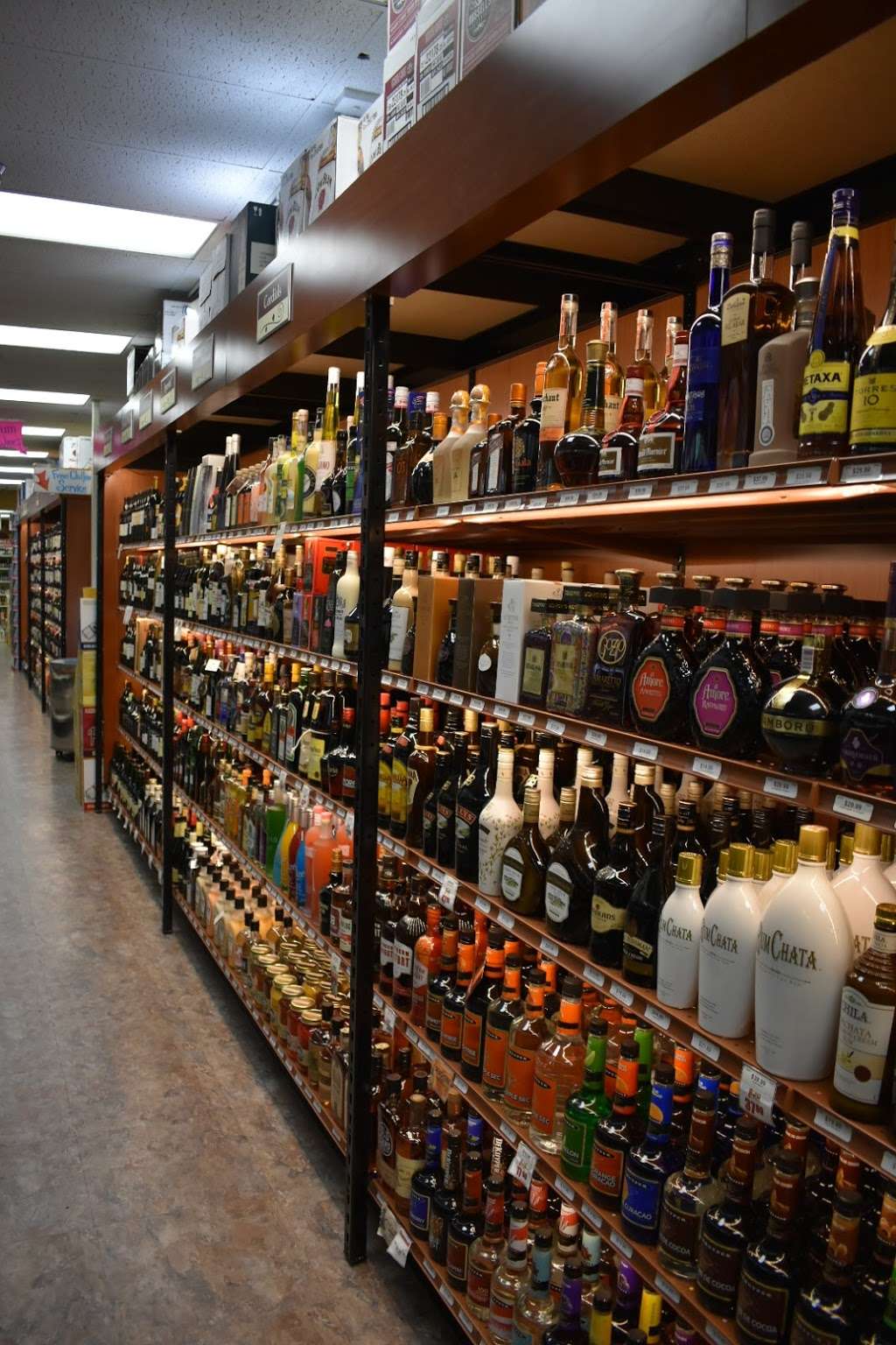 Beards Hill Liquors | 951 Beards Hill Road, Aberdeen, MD 21001, USA | Phone: (410) 272-7525