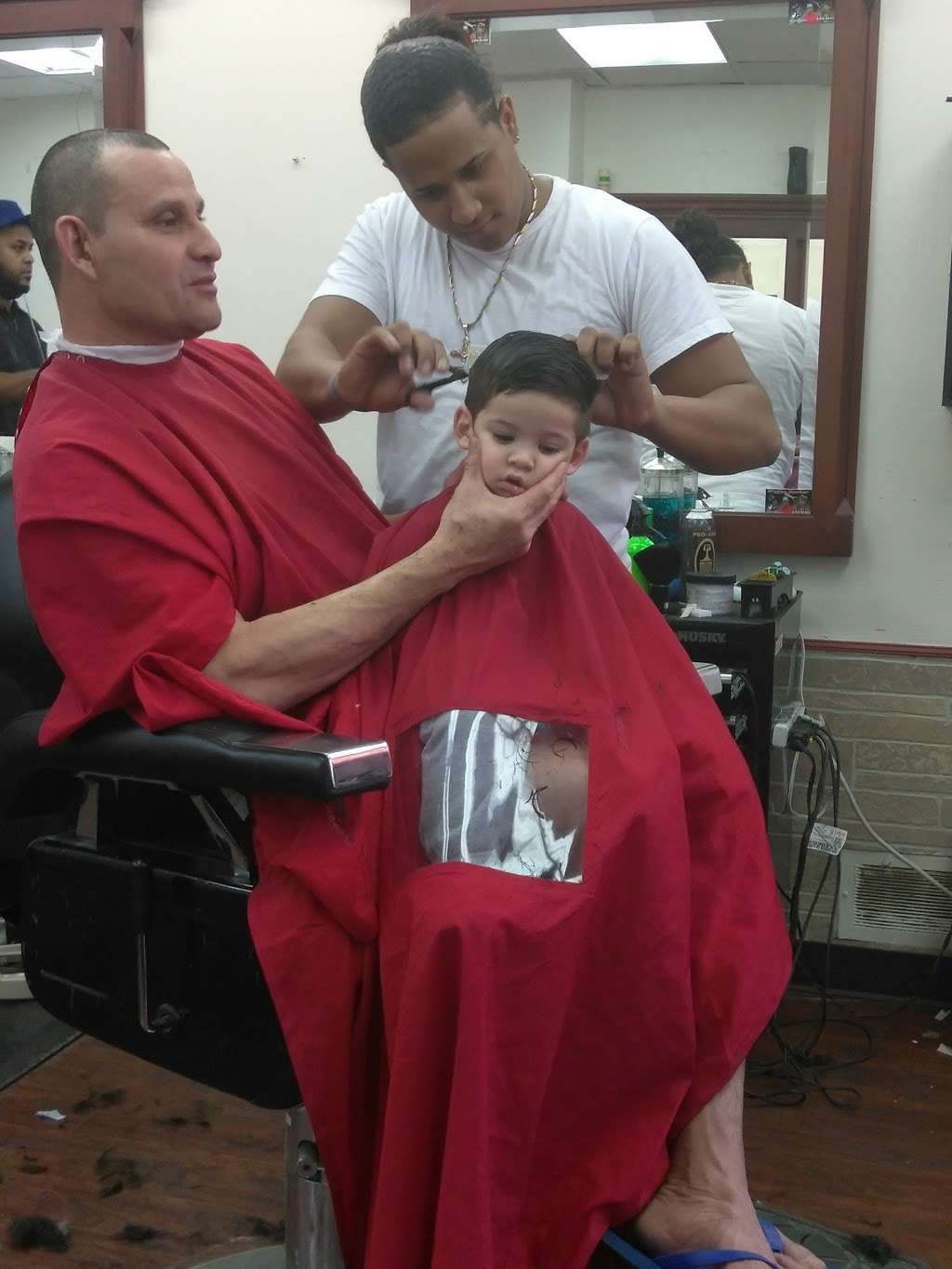 Los Monstros Barber Shop | 702 Merrimack St, Lowell, MA 01854 | Phone: (603) 233-0796