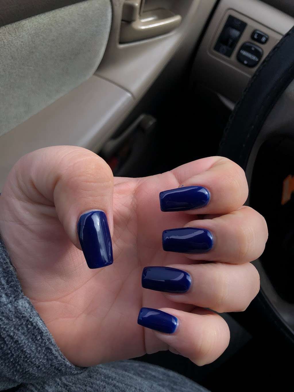 Q Nails | 353 W Mission Ave, Escondido, CA 92025, USA | Phone: (760) 746-8835