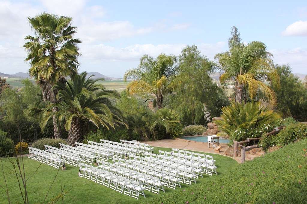 Wedding on the Greens | 33485 Louise Rd, Winchester, CA 92596, USA | Phone: (951) 760-1863
