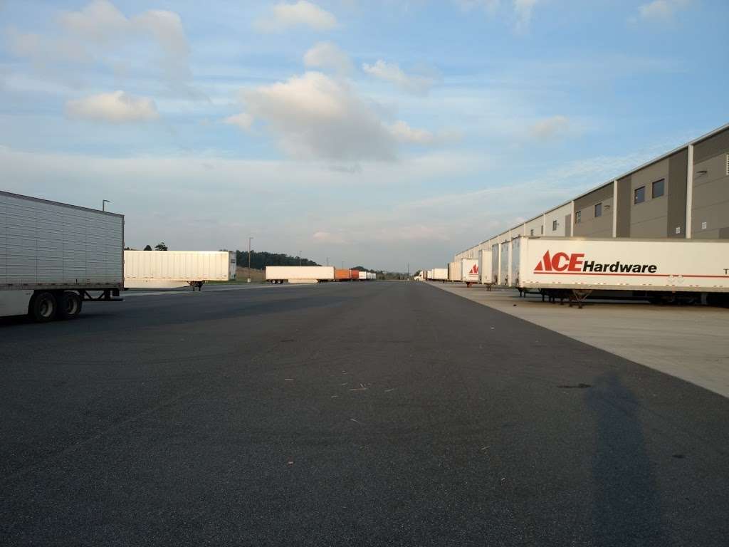 Ace Hardware Distribution Center | 139 Fredericksburg Rd, Fredericksburg, PA 17026, USA | Phone: (717) 861-1600