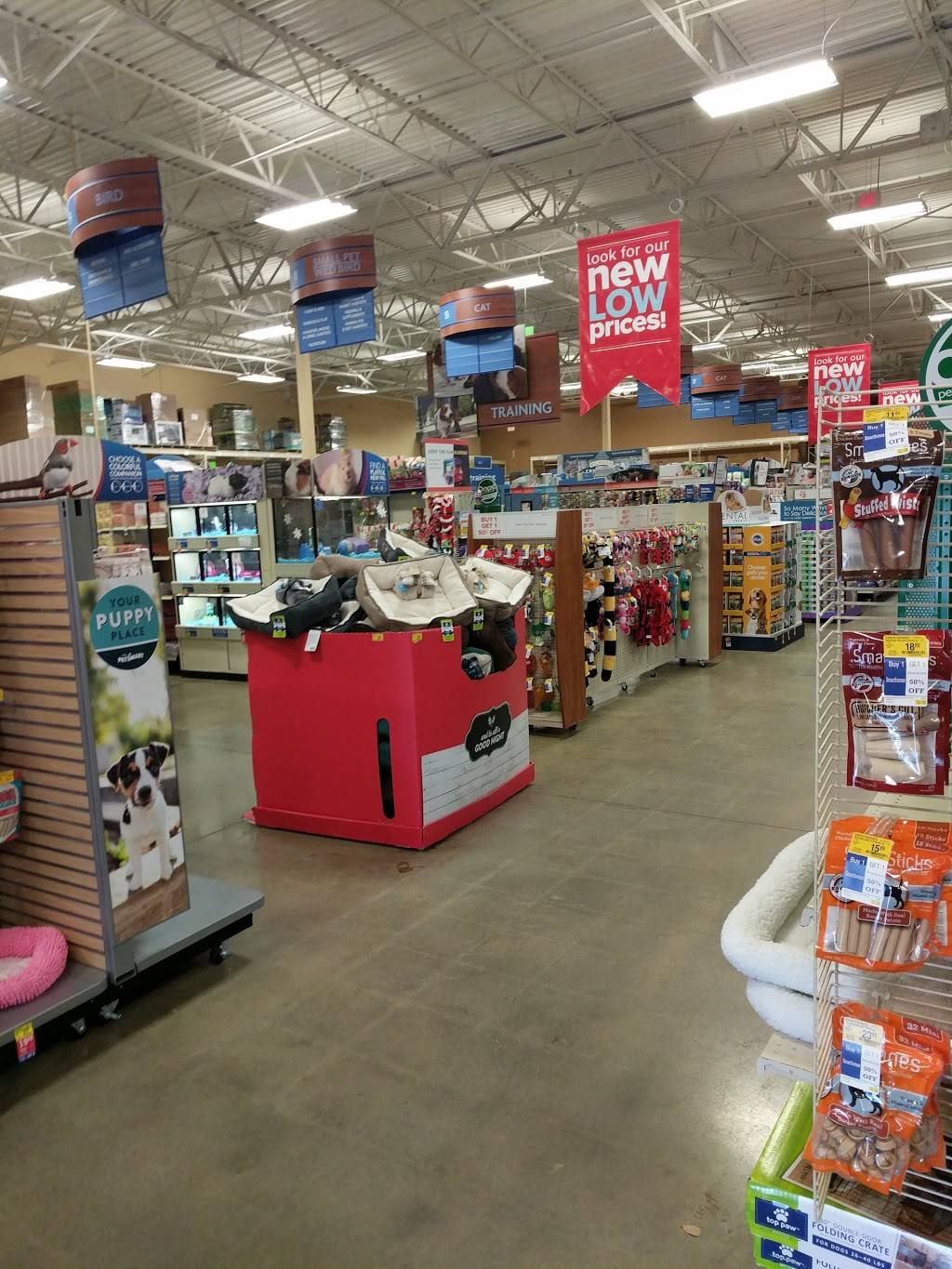 PetSmart | 1720 N Pointe Dr, Durham, NC 27705, USA | Phone: (919) 471-6474