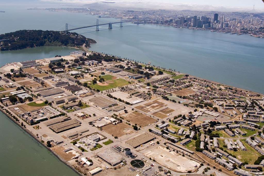 Island Park Storage | Navy Base Exchange Building 201, 800 Avenue H, San Francisco, CA 94130 | Phone: (415) 890-6484