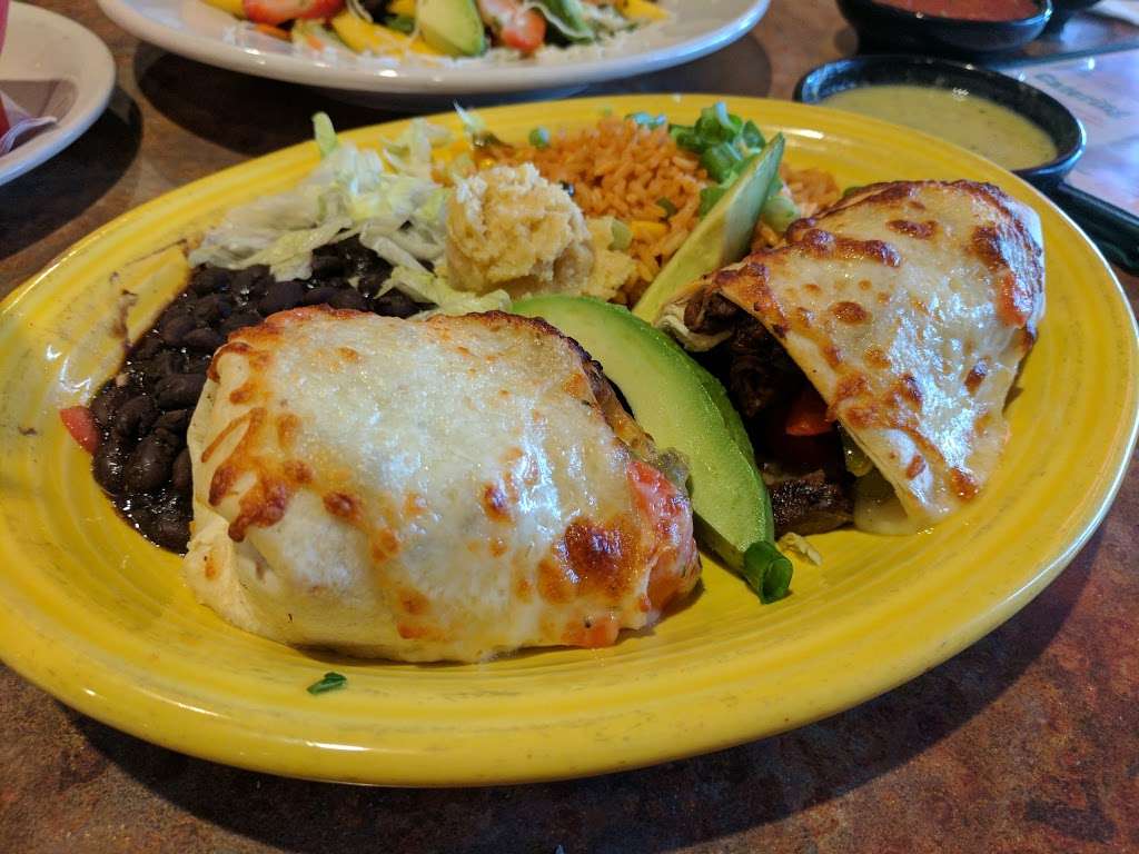 Mi Ranchito | 5708 N Oak Trafficway, Kansas City, MO 64118, USA | Phone: (816) 994-1999