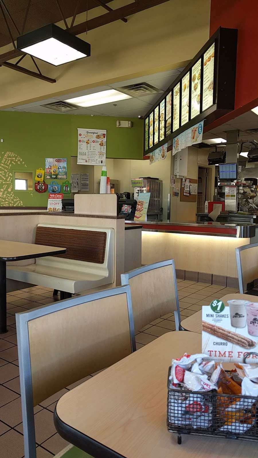 Del Taco | 7665 W Lower Buckeye Rd, Phoenix, AZ 85043, USA | Phone: (623) 474-2855