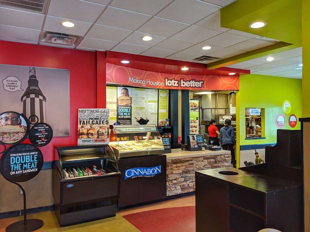 Schlotzskys | 10001 Westheimer Rd #2126, Houston, TX 77042, USA | Phone: (713) 974-6462