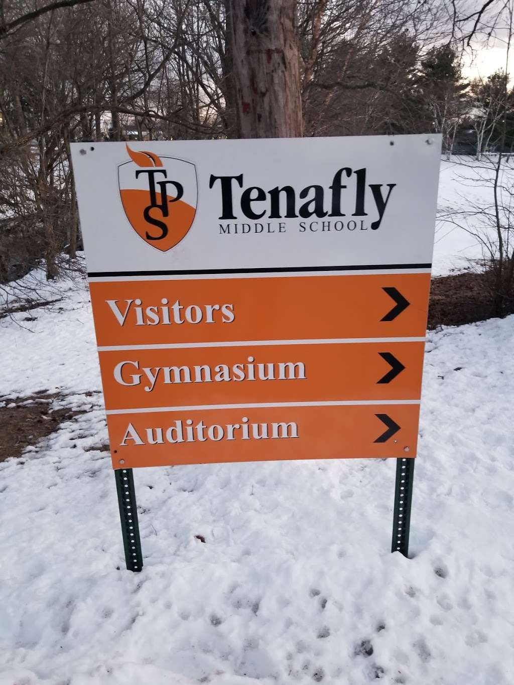 Tenafly Middle School | 10 Sunset Ln, Tenafly, NJ 07670, USA | Phone: (201) 816-4900