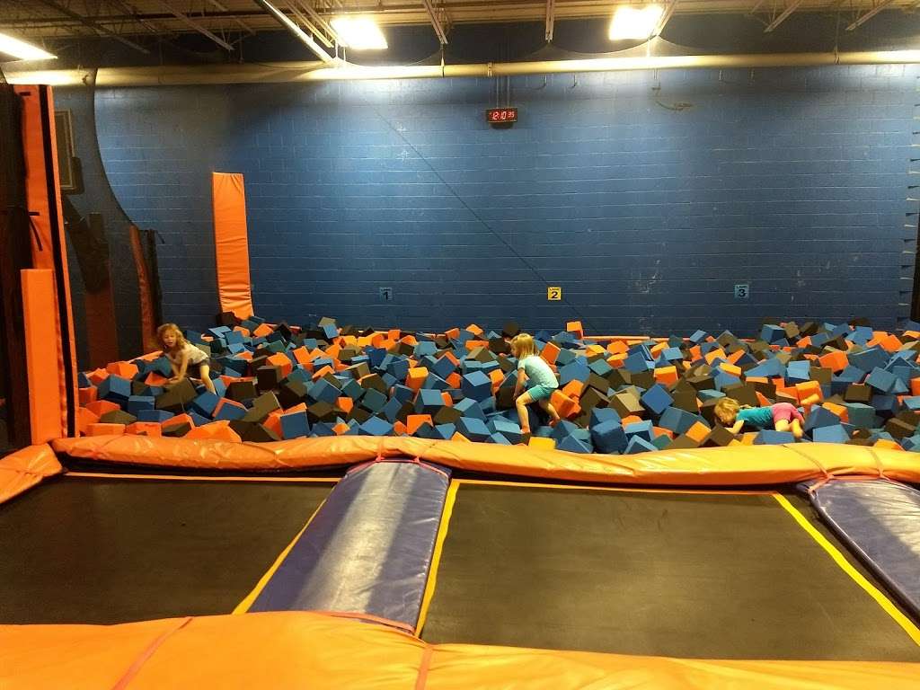 Sky Zone Trampoline Park | 6495 Quivira Rd, Shawnee, KS 66216 | Phone: (913) 213-5900