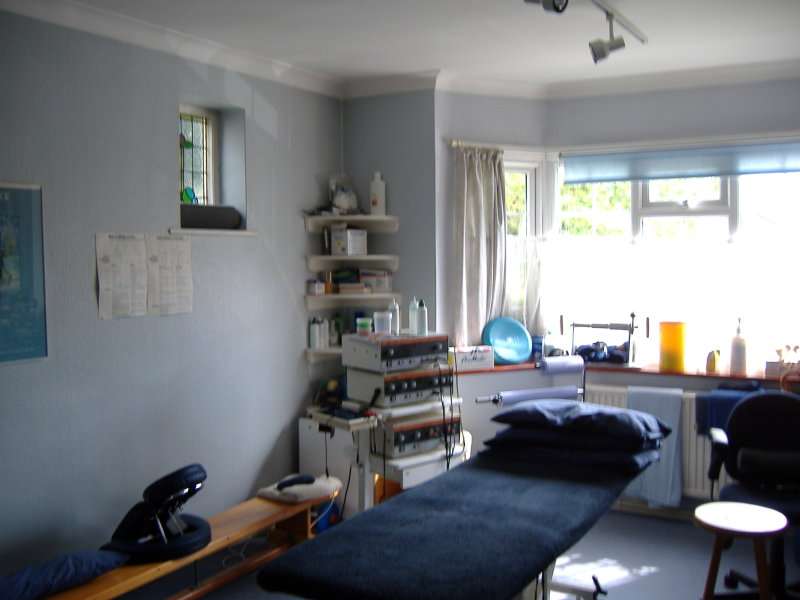 Bourne House Physiotherapy Clinic | 61 Downs Ct Rd, Purley CR8 1BG, UK | Phone: 020 8668 7236