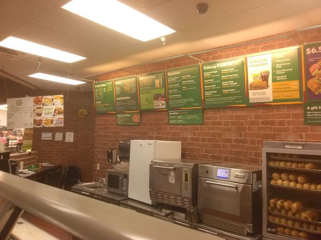 Subway | 11601 E US Hwy 40, Kansas City, MO 64133 | Phone: (816) 356-7827