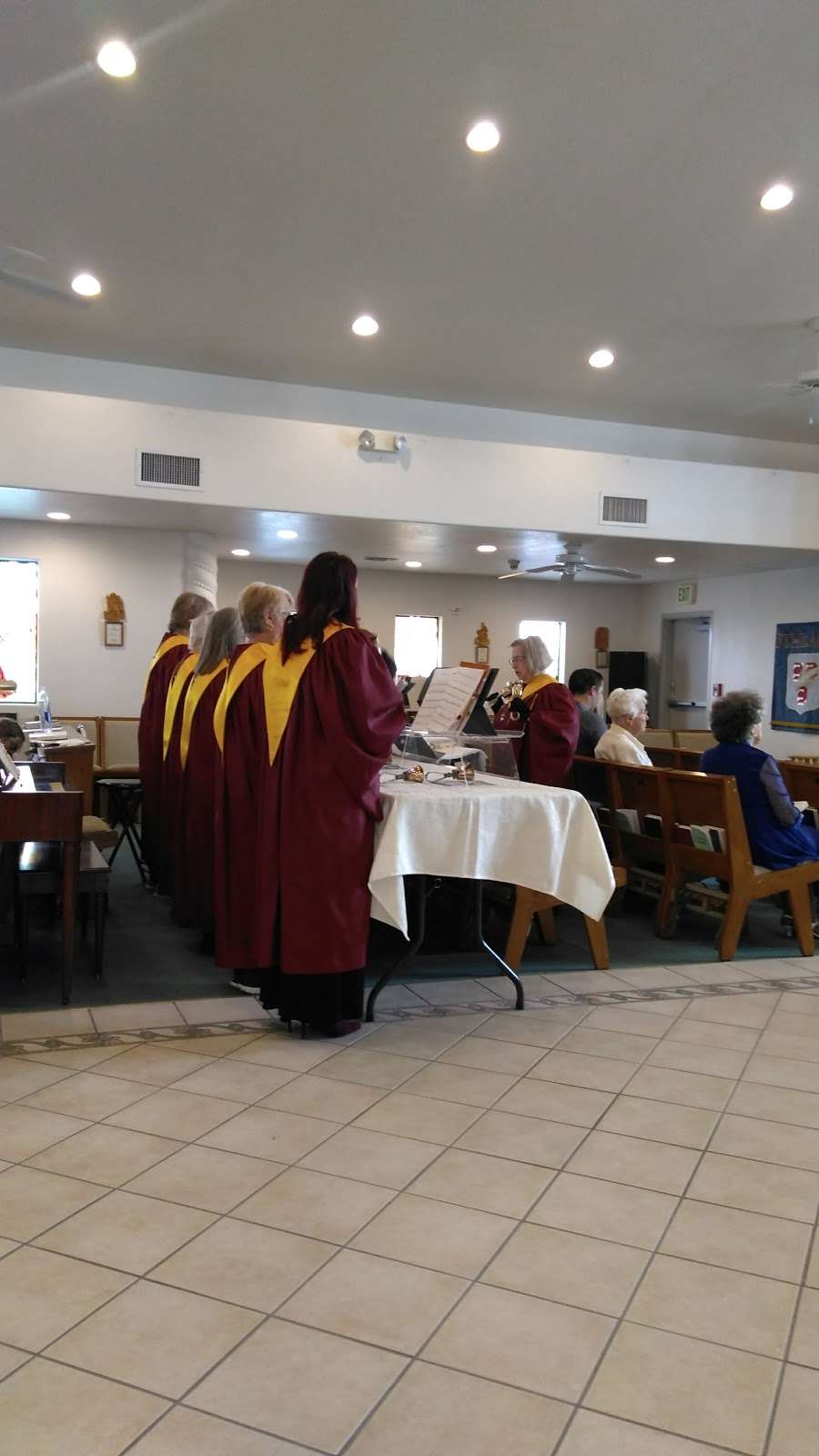 St Hilarys Episcopal Church | 11305 Hesperia Rd, Hesperia, CA 92345, USA | Phone: (760) 244-6444