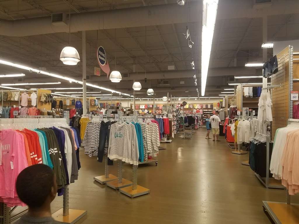 Old Navy Outlet, 12634 Fountain Lake Cir, Stafford, TX 77477, USA