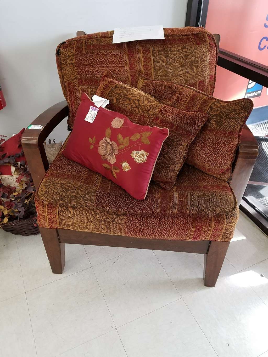 Goodwill | 805 E Main St, Middletown, MD 21769, USA | Phone: (240) 490-8019