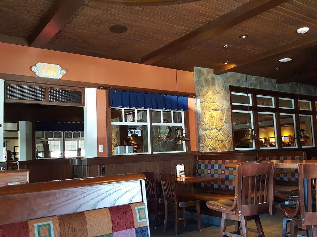 Red Lobster | 670 NW Blue Pkwy, Lees Summit, MO 64063, USA | Phone: (816) 347-0638