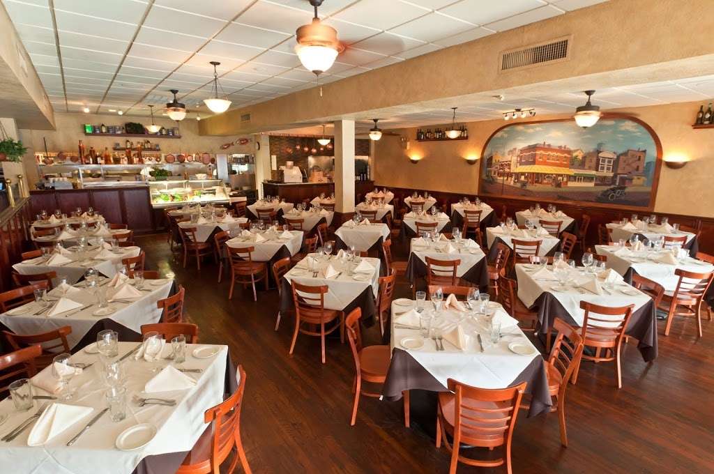 Tuscany Taylor | 1014 W Taylor St, Chicago, IL 60607, USA | Phone: (312) 829-1990