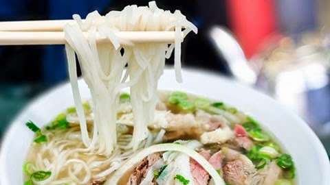 Big Bowl Pho | 7106 NW Prairie View Rd, Kansas City, MO 64151 | Phone: (816) 382-3488