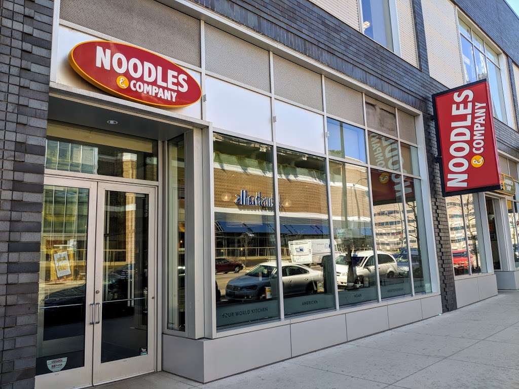 Noodles and Company | 1022 S Canal St, Chicago, IL 60607, USA | Phone: (312) 588-1982