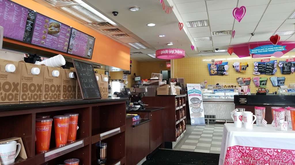Dunkin Donuts | 2801 S Kedzie Ave, Chicago, IL 60623, USA | Phone: (773) 847-5930