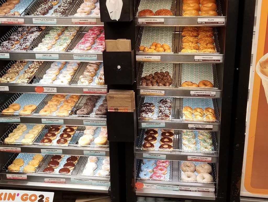 Dunkin Donuts | 587 Fayette St, Perth Amboy, NJ 08862 | Phone: (732) 442-8949