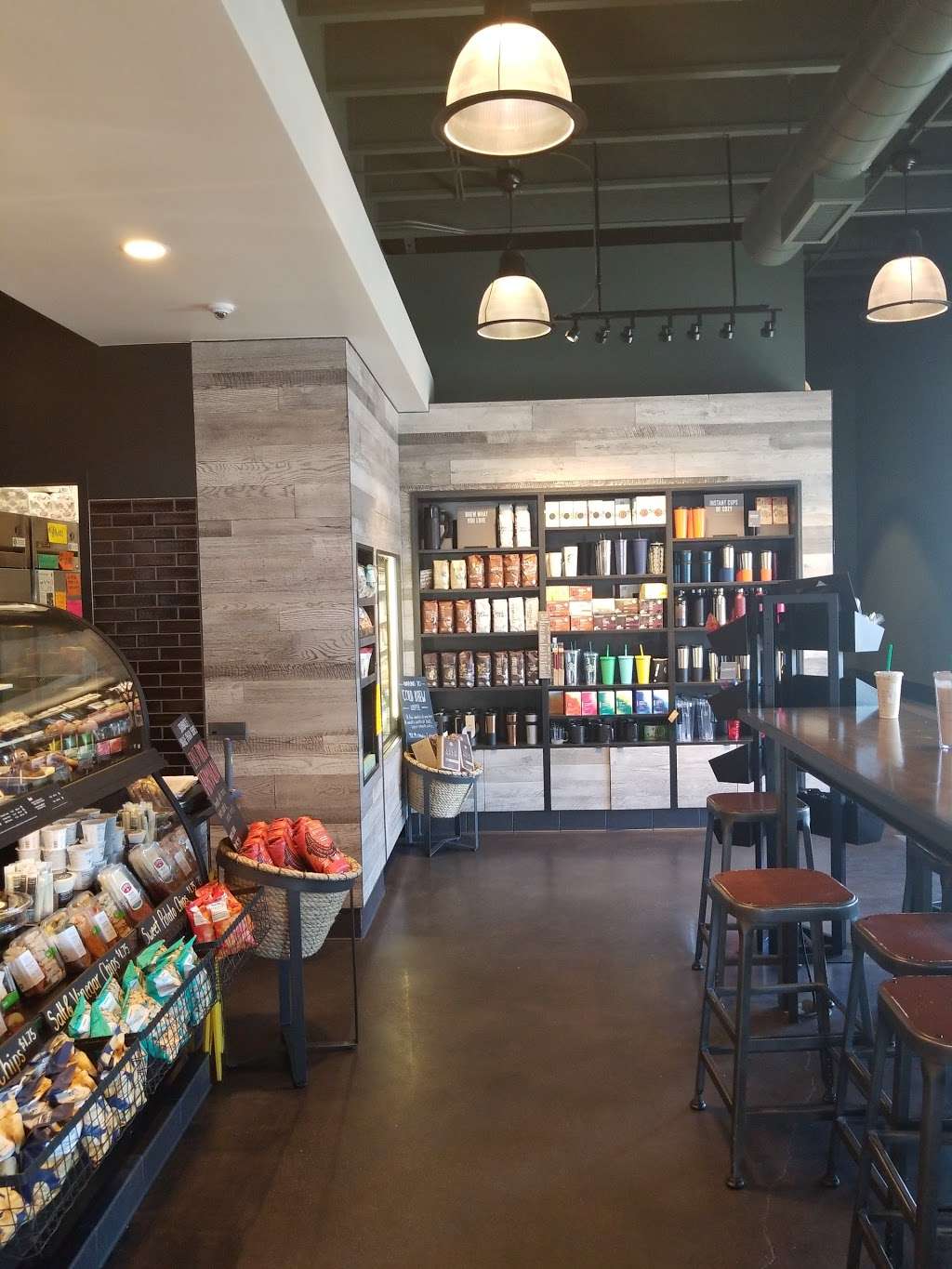 Starbucks | 7954 Imperial Hwy, Downey, CA 90242, USA | Phone: (562) 922-3045