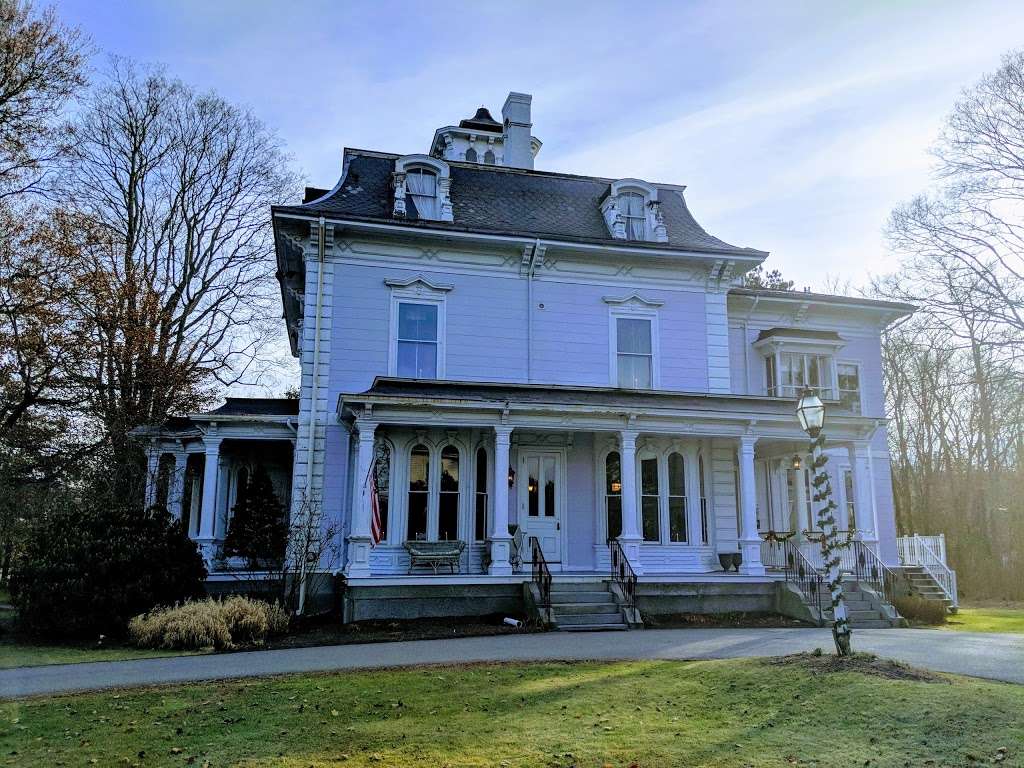 Proctor Mansion Inn | 36 Common Street, Wrentham, MA 02093, USA | Phone: (877) 384-1861