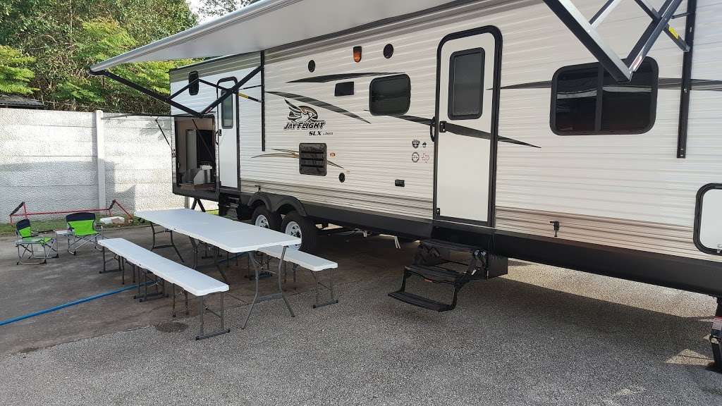 Lone Star RV | 14150 Gulf Fwy, Houston, TX 77034, USA | Phone: (281) 481-4488