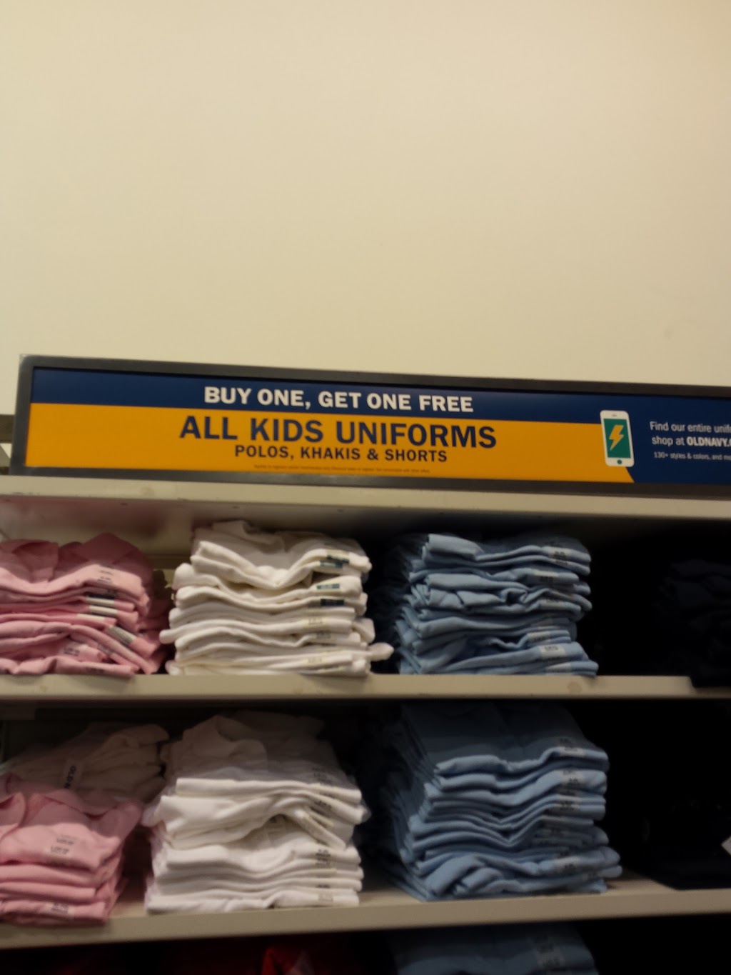 Old Navy - with Curbside Pickup | 1985 W Craig Rd, North Las Vegas, NV 89032, USA | Phone: (702) 399-1895 Old Navy - with Curbside Pickup | 1985 W Craig Rd, North Las Vegas, NV 89032, USA | Phone: (702) 399-1895