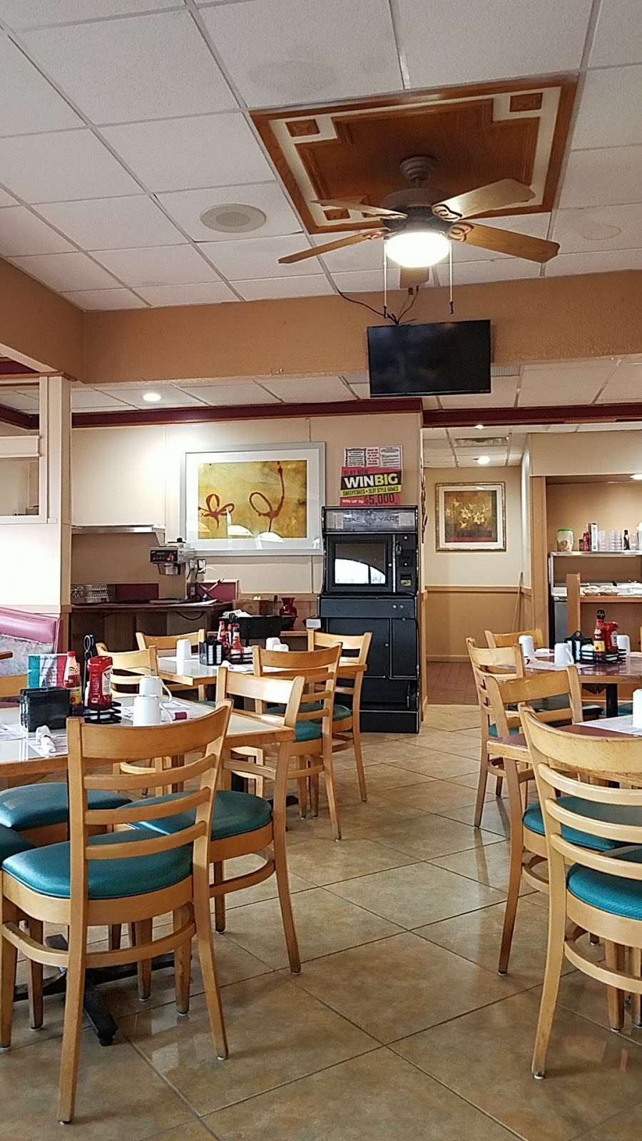 American Family Restaurant | 1699 E Sauk Trail, Sauk Village, IL 60411, USA | Phone: (708) 996-4664