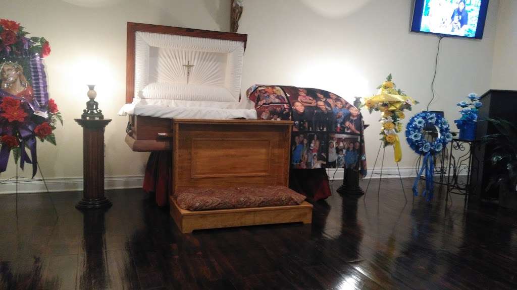 Texas Funeral Home | 2702 Castroville Rd, San Antonio, TX 78237, USA | Phone: (210) 433-1000