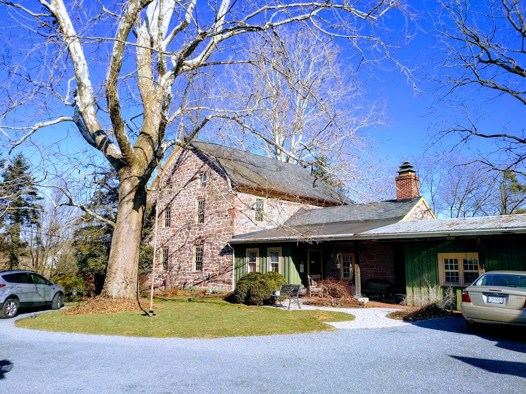 Brownstone Colonial Inn | 590 Galen Hall Rd, Reinholds, PA 17569, USA | Phone: (717) 484-4460