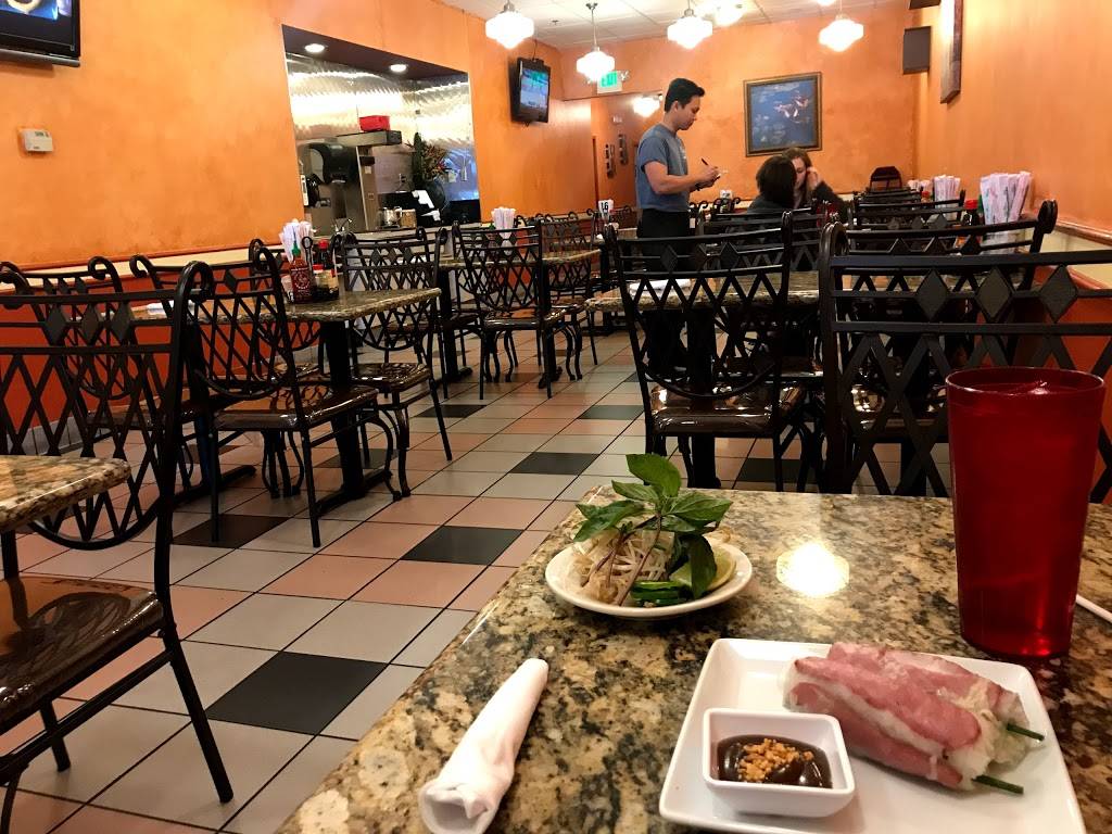 Saigon Noodle House | 4606 US-280 #108, Birmingham, AL 35242, USA | Phone: (205) 408-1800