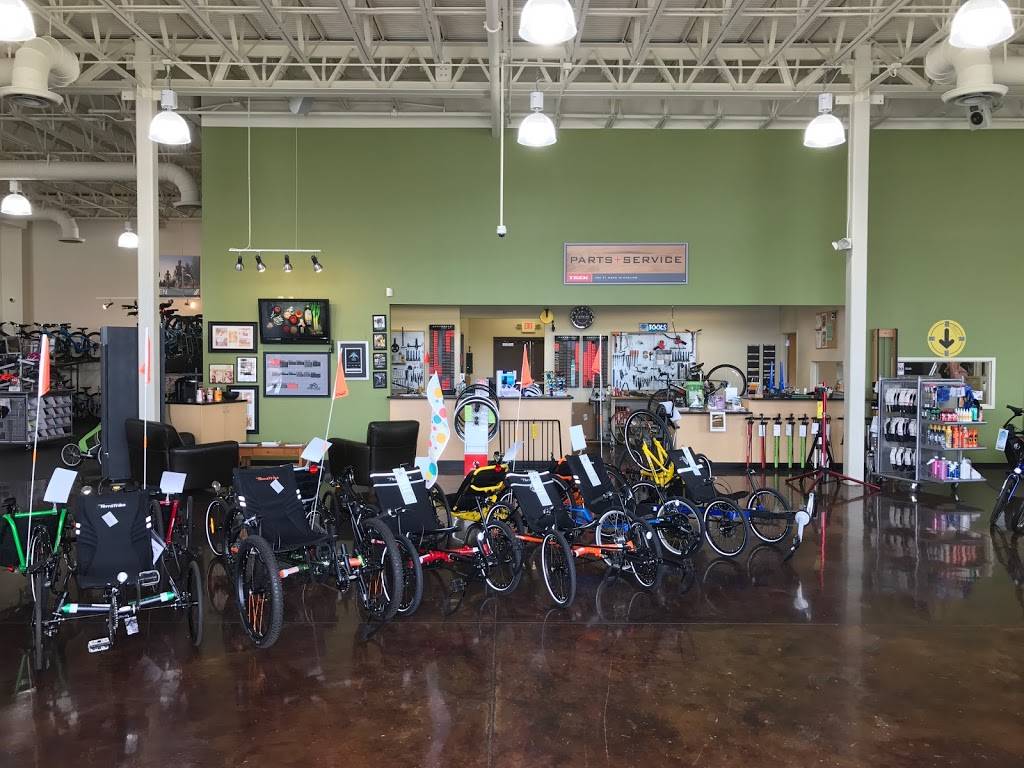 Schellers Fitness & Cycling - Veterans Pkwy, Clarksville | 1000 Veterans Pkwy, Clarksville, IN 47129, USA | Phone: (812) 288-6100