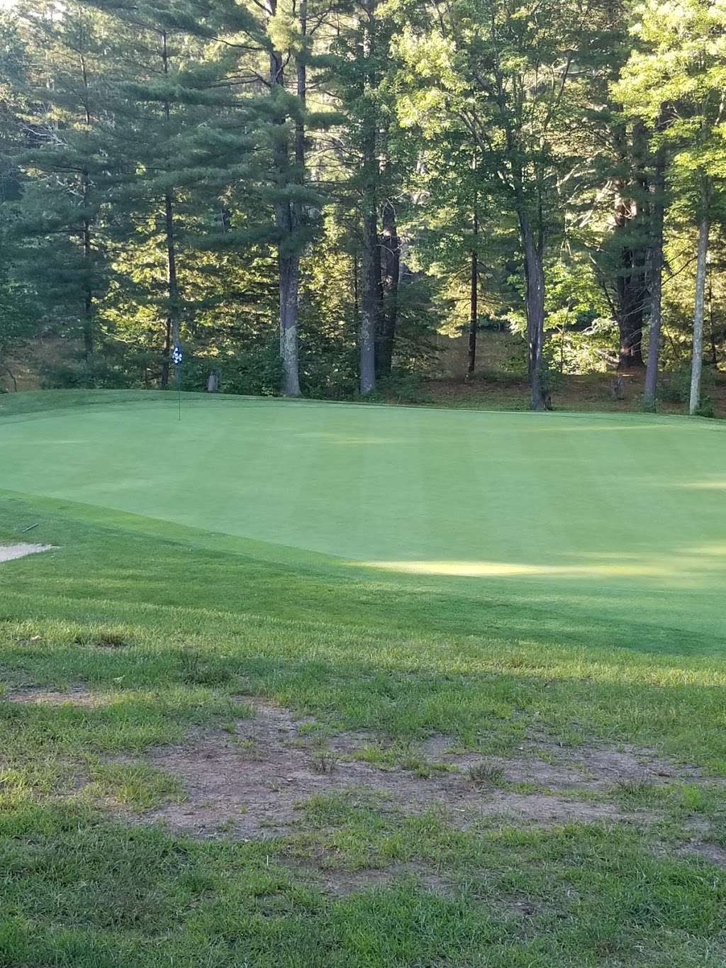 The Overlook Golf Club | 5 Overlook Dr, Hollis, NH 03049, USA | Phone: (603) 465-2909