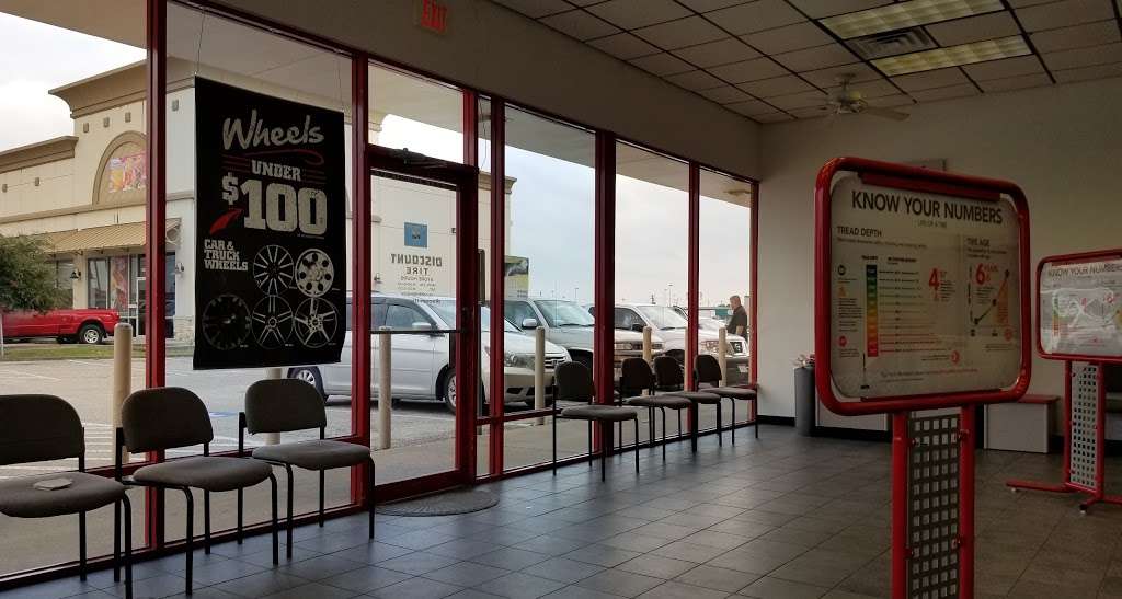 Discount Tire | 10250 Almeda Genoa Rd, Houston, TX 77075 | Phone: (713) 910-3873